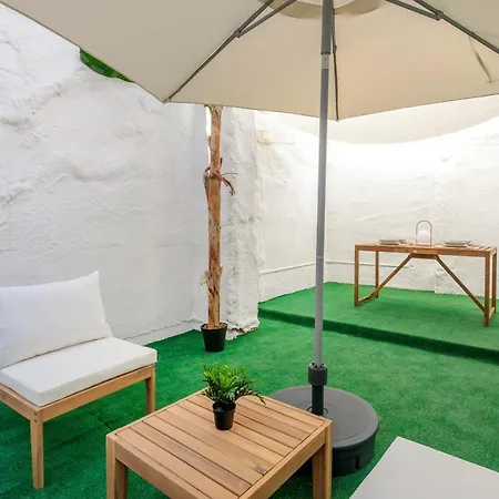 Lujoso Triplex, 2dorm, 6px, 2 Bathroom, Terraza, Centro * Alicante