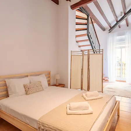 Lujoso Triplex, 2dorm, 6px, 2 Bathroom, Terraza, Centro